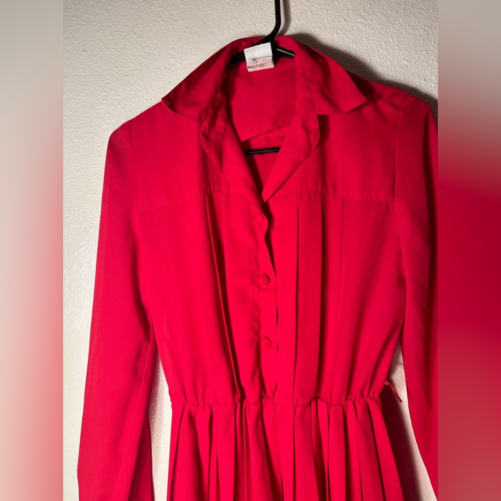 Vintage 70s or 80s fushia pleated dress with elastic waistband size 4 - Picture 5 of 10